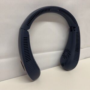 Portable Neck Fan in Dark Blue